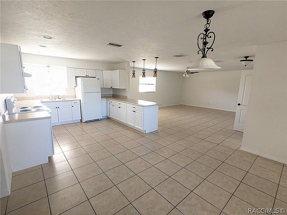 4th image of 5287 W Homosassa Trl