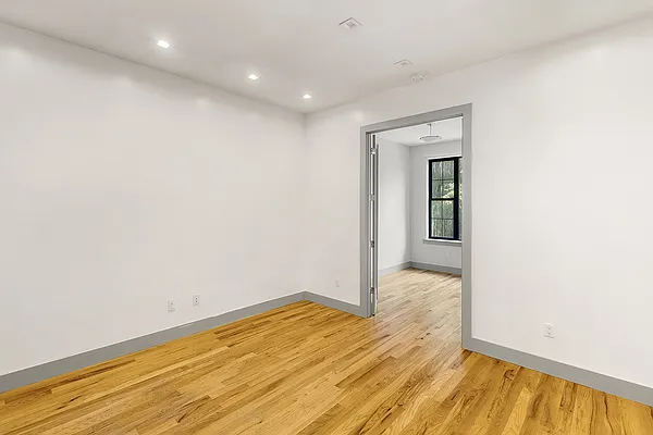 Rented by Brown Harris Stevens | media 23