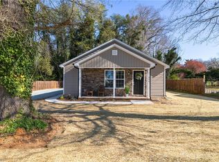 208 Circle Dr, Gibsonville, NC 27249