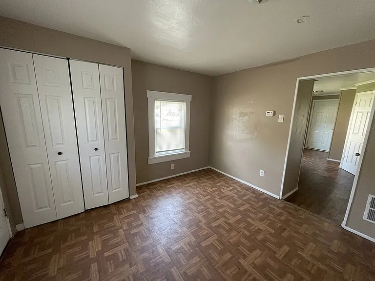 9430 Bristol Ave — Photo 7