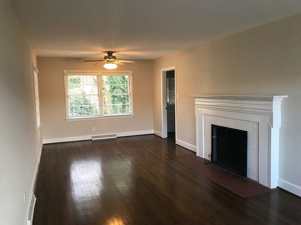 1st image of 4905 W Friendly Ave