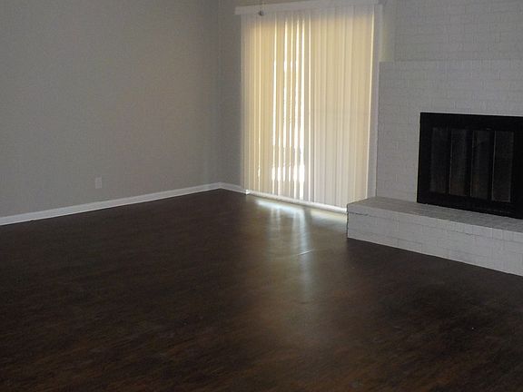 2nd image of 1206 Lasalle Dr