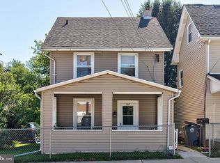 207 Bradford Ave, Downingtown, PA 19335