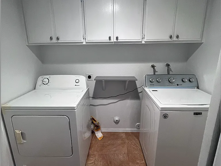 4195 Kingsley St #36 — Photo 6