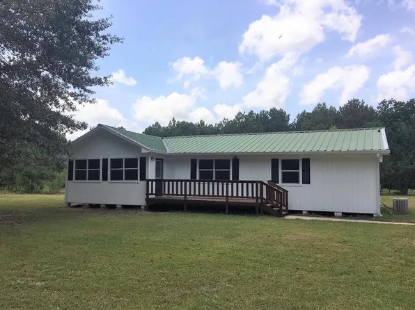 387 Courtney Ln, Diboll, TX 75941