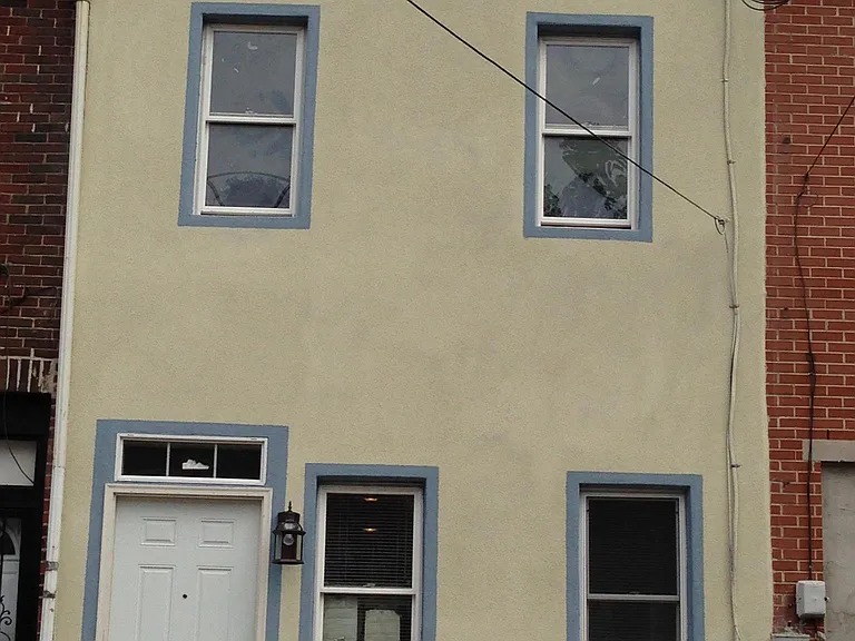 3827 Mount Vernon St #1 — Photo 7