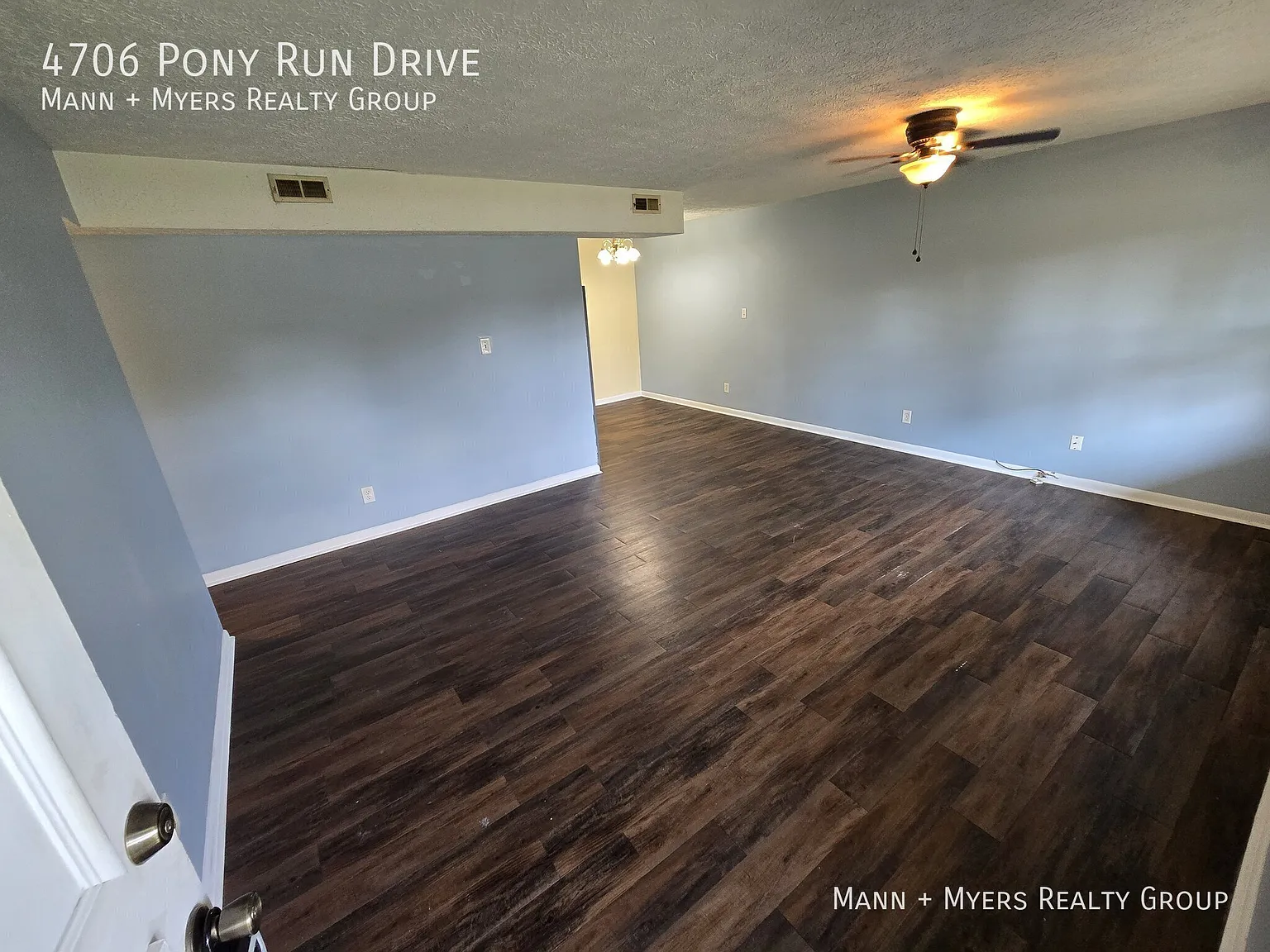 Charming 3 Bedroom Ranch in Woods Edge | Detached Garage, Spacious Yard, and Convenient Fayettevi... — Photo 2