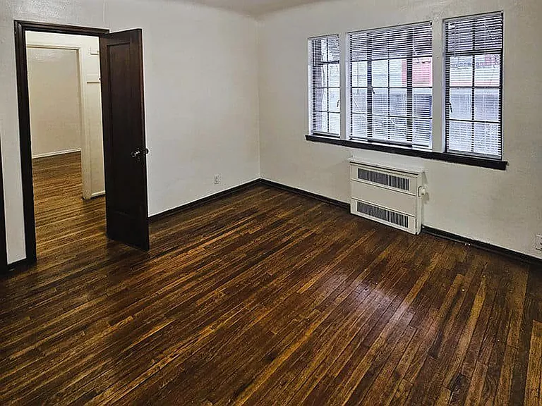 Barbara Worth living area