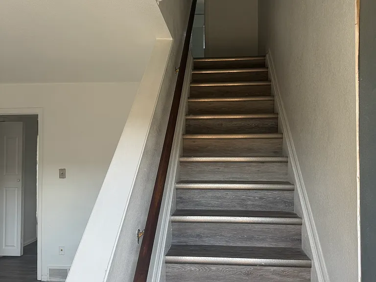 2107 Chautard Dr #D — Photo 2