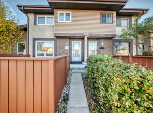 170 Grassie Blvd #3, Winnipeg, MB R2G3H5