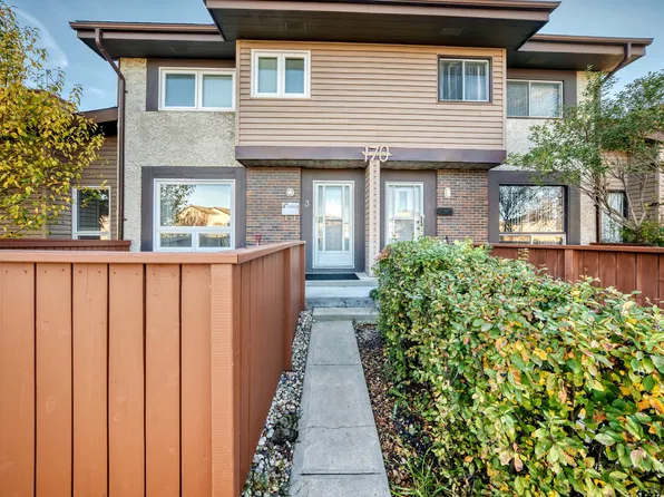 170 Grassie Blvd #3, Winnipeg, MB R2G 3H5
