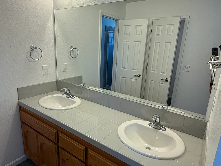 4372 W Vassar Ave — Photo 9