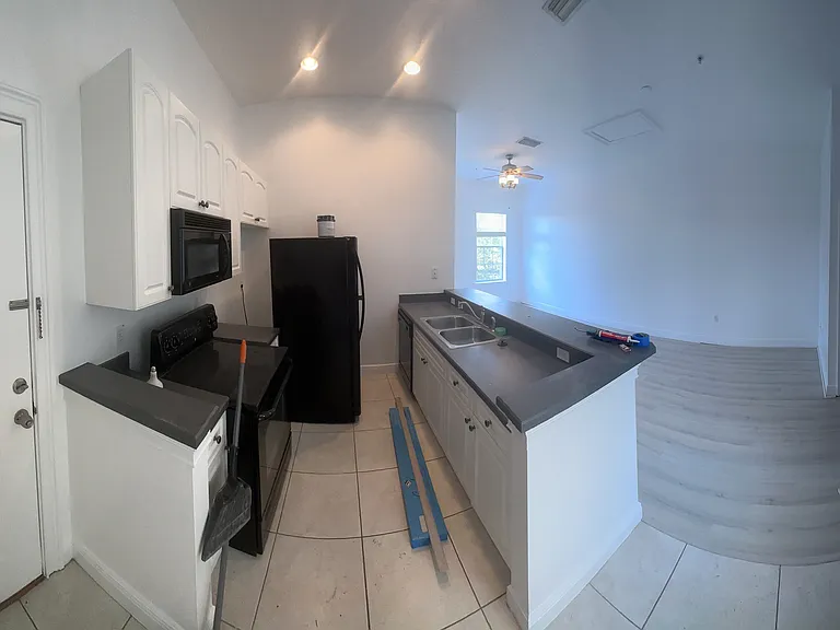 1520 Lake Baldwin Ln #C — Photo 6
