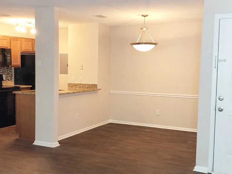 Wood Pointe Apartment Homes — Photo 47