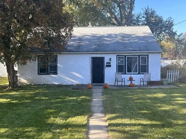 1004 Clinton Ave, Bensalem, PA 19020