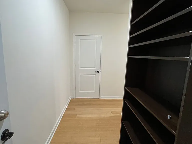 99 Pine Street — Photo 23