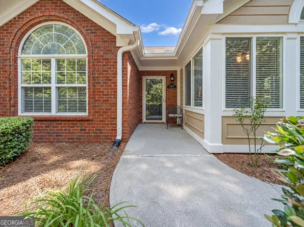 142 Vintage Club Cir, Marietta, GA 30066