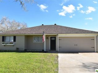 301 Viking St, Victoria, TX 77905