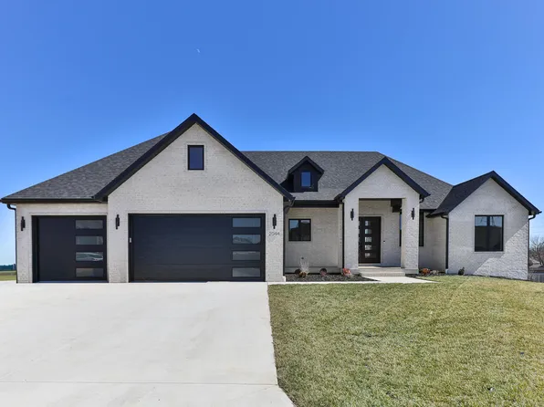 2044 N Unbridled Court, Springfield, MO 65802