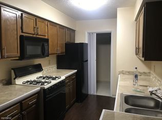 2175 Hedgerow Rd #2175E, Columbus, OH 43220