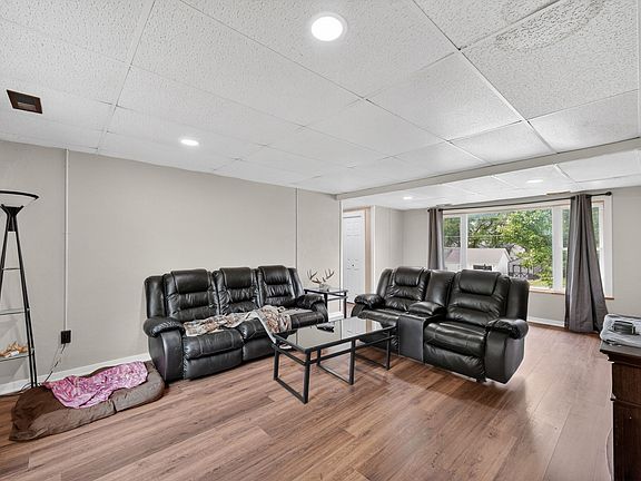 4th image of 218 N 16th St