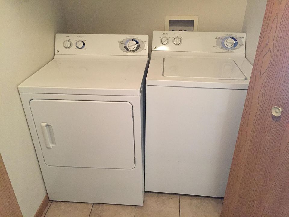 1st image of 1114 27th Ave S APT 23