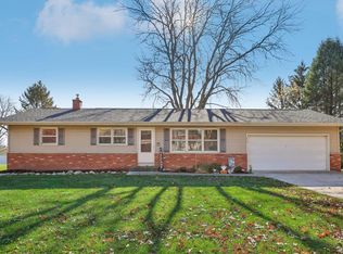 713 Russell St, Deforest, WI 53532