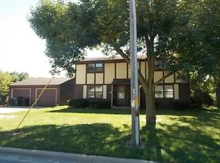 1735 Lenwood Ave, Green Bay, WI 54303