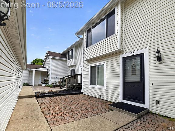 5th image of 75 Oxford Oaks Dr Unit 75
