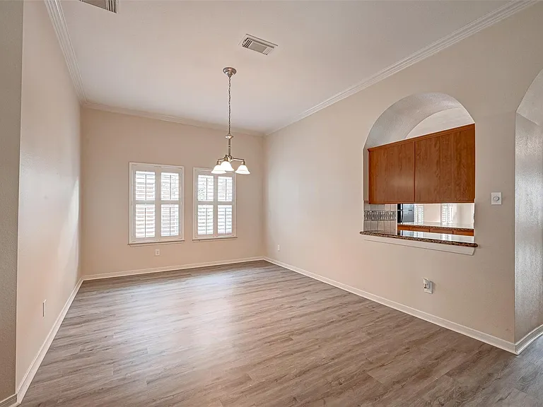 6923 Grants Hollow Ln — Photo 6