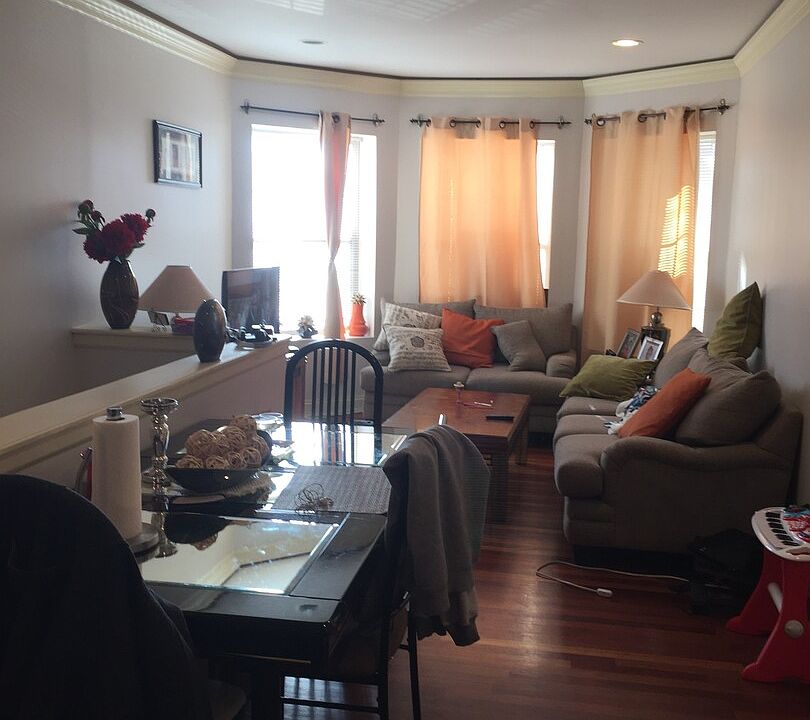 1st image of 1708 W Farwell Ave #3