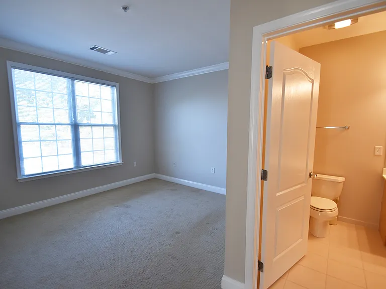 2312 Ramapo Ct — Photo 7