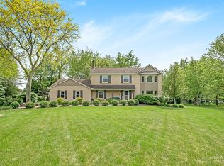 5554 Hearthstone Ct, Ann Arbor, MI 48108