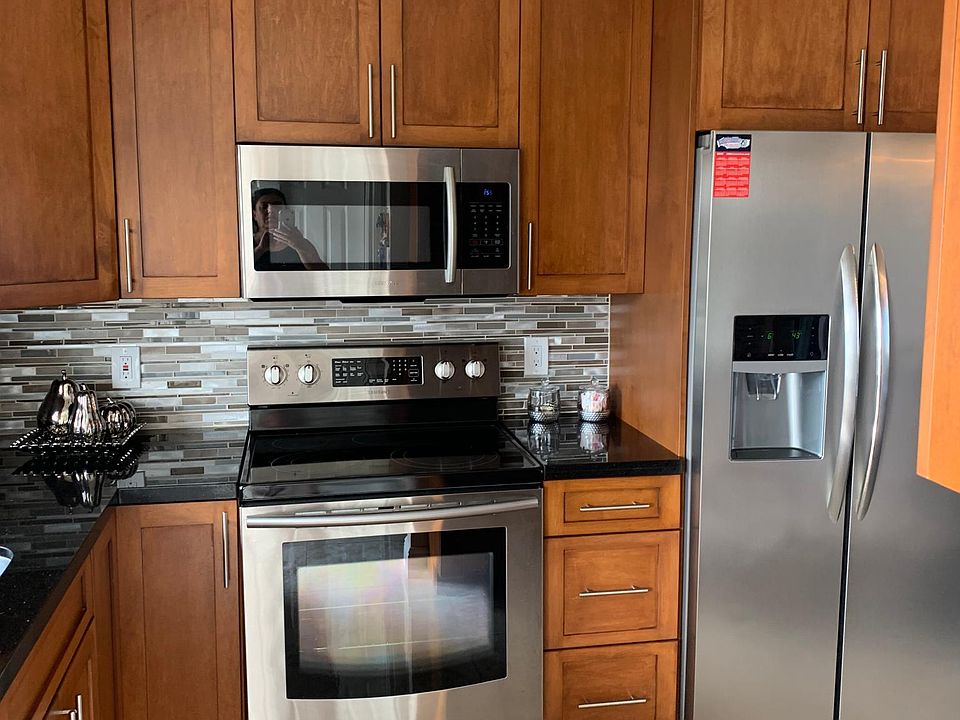 1st image of 1536 SE 15th Ct APT 504
