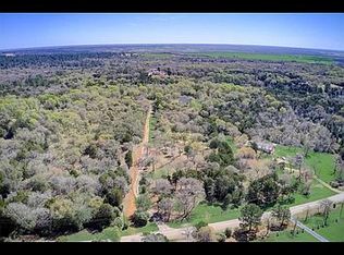 151 Ann Powell Rd, Smithville, TX 78957