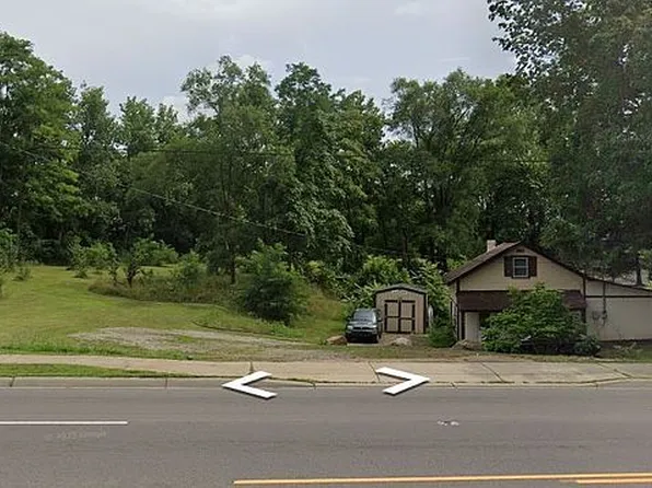 664 E 2nd St, Franklin, OH 45005