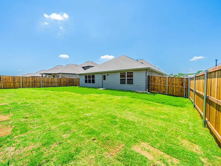 540 Brook View Dr — Photo 22