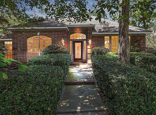 27 Rolling Stone Pl, The Woodlands, TX 77381