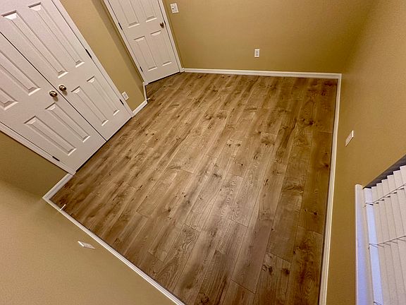 4th image of 10964 Piping Rock Cir