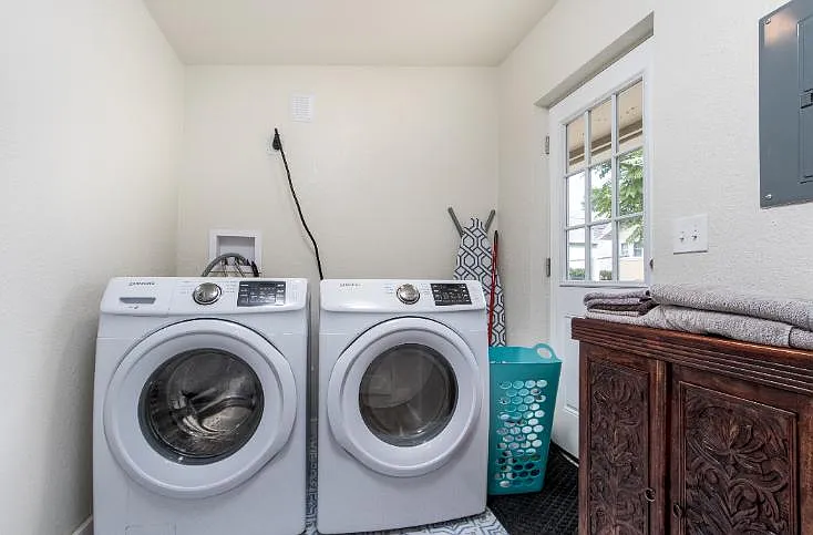 Brand New Washer/Dryer