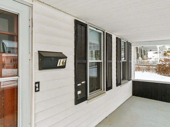 16 Holbrook St, Palmer, MA 01069
