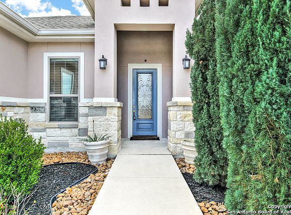 2nd image of 7914 Alton Blvd