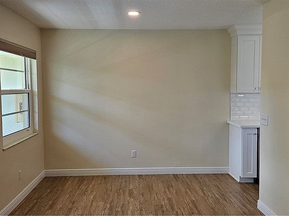 4th image of 21 Vista Gardens Trl APT 203