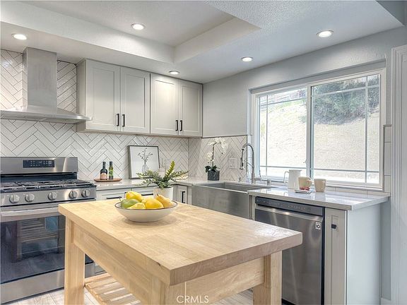 4th image of 30745 Lakefront Dr