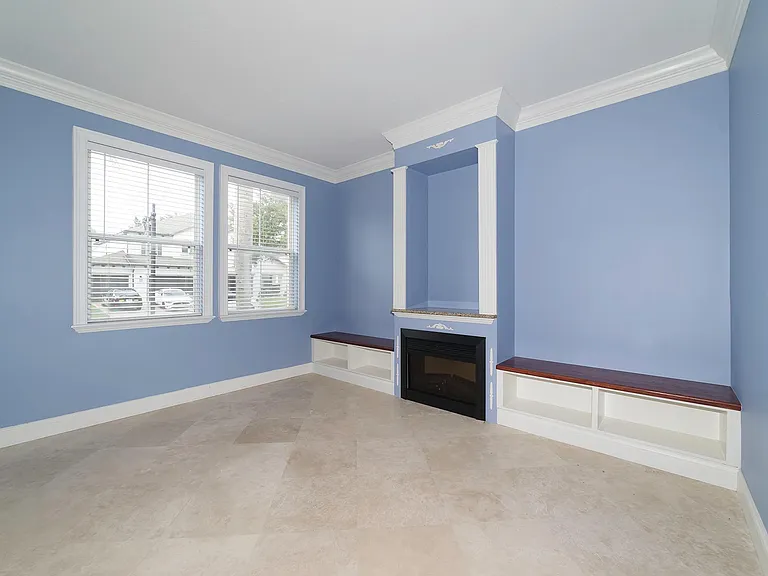 10124 Malpas Point — Photo 9