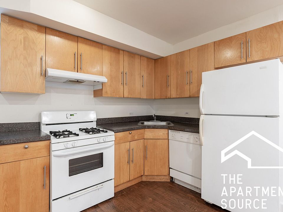 1st image of 2440 N Ashland Ave