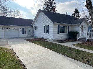 4012 Pleasant St, North Branch, MI 48461