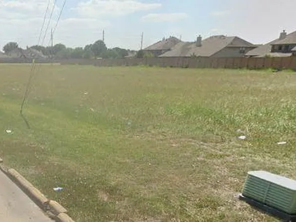 417 Avenue E E, Stafford, TX 77477