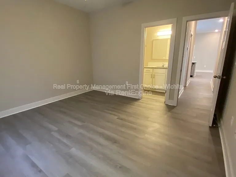 4610 S Kessler Cir — Photo 18