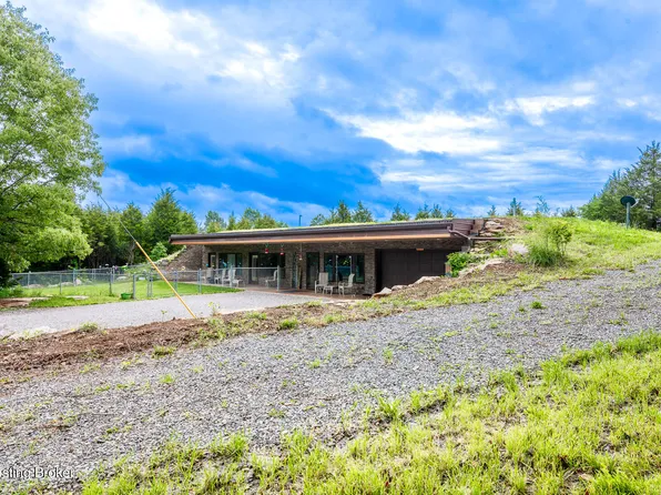 971 Constantine Rd, Cecilia, KY 42724